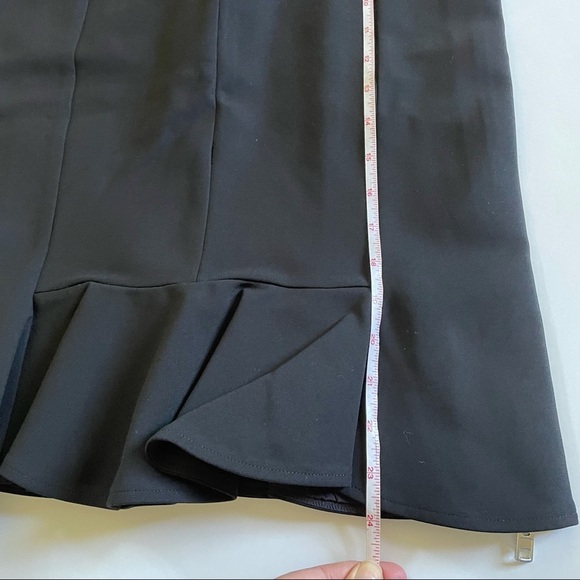 Givenchy Black Ruffle Hem Side Zipper Pencil Skirt - Picture 11 of 16